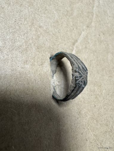 Кольцо старинное 9 с узором