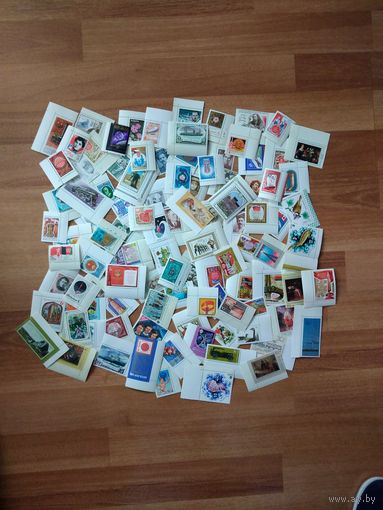 100 чистых марок СССР с уголками