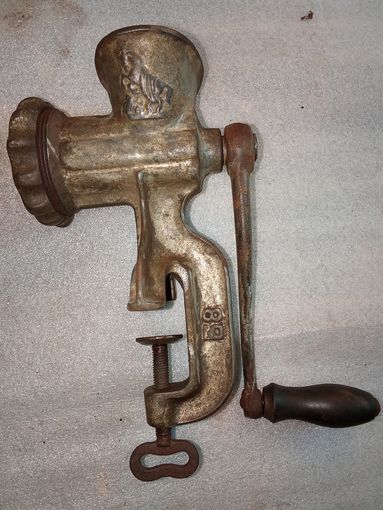 Мясорубка каслинского литья, всё что осталось