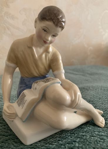 Фарфоровая статуэтка Royal Doulton