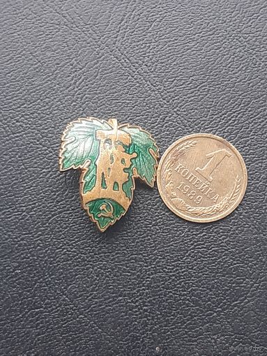 Значок тяжелый ВДНХ. Эмали