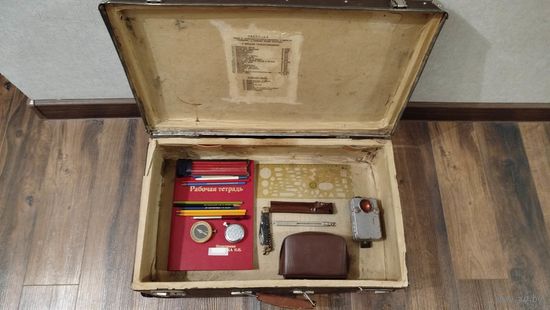 Чемодан офицера (полковника) СССР с оригинальной внутрянкой!!! Читаем ОПИСАНИЕ!