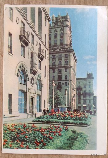 Минск. Жилые дома на Привокзальной площади. 1965 г. Чистая