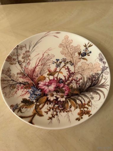 Коллекционная фарфоровая тарелка