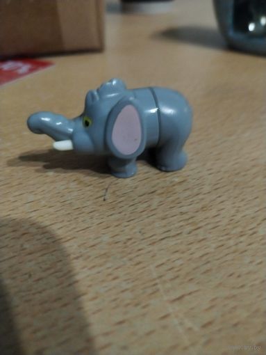 Киндер сюрприз"Слоник"