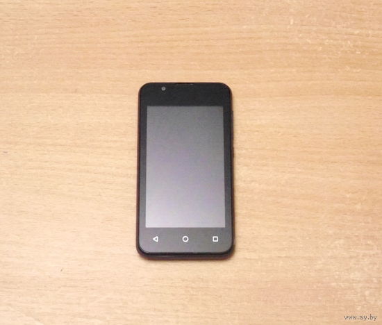 Смартфон BQ BQ-4072 Strike Mini (серый цвет). Комплект: коробка.