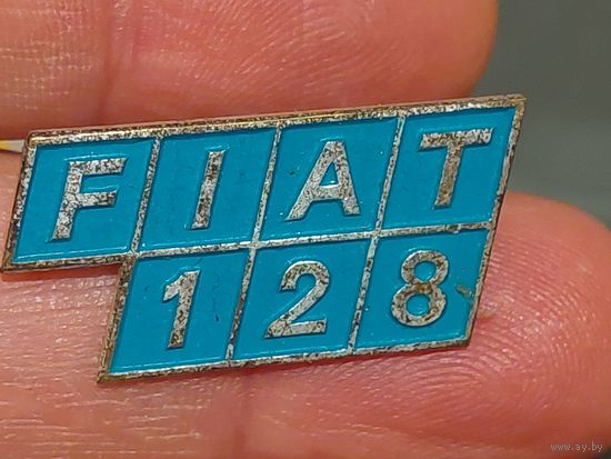 Значок фиат 128