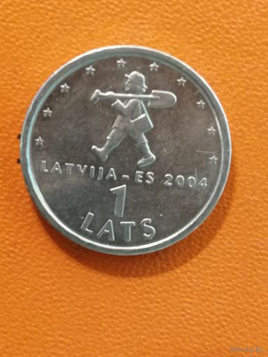 Латвия, 1 лат, 2004 год, МАЛЬЧИК С ПАЛЬЧИК (ЗЕМЛЕКОП), KM# 61