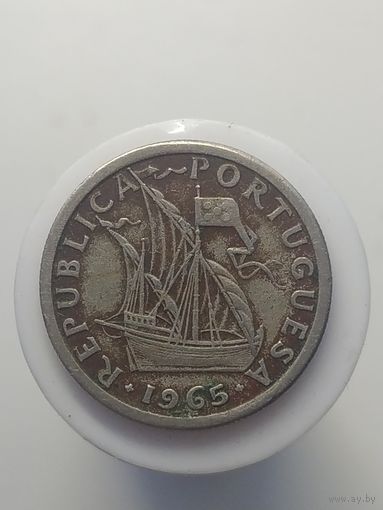 2,5 эскудо Португалия 1965 год лот 43