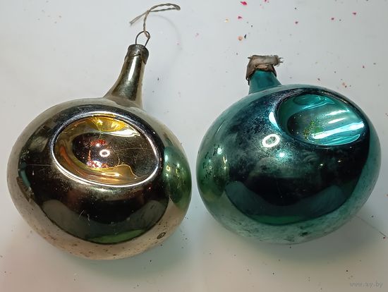 Ёлочные  игрушки ,  Шары , из СССР . С рубля