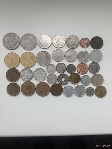 Сборный лот монет мира + бонус.