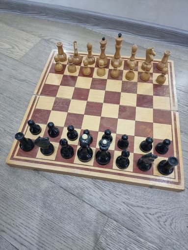 Шахматы ЮНОСТЬ, СССР. Дерево.