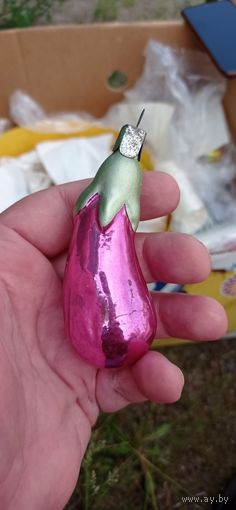 РЕДКАЯ ЁЛОЧНАЯ ИГРУШКА СССР  БАКЛАЖАН ЛОТ 27 КАТАЛОГ СОСТОЯНИЕ ! НА  ФОТО . ОРИГИНАЛ  .  Распродажа Коллекции !!! . Экспресс  Аукцион  не с рубля без МПЦ и прочего 3 ДНЯ  .Много лотов в продаже .