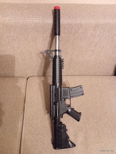 - Автомат М 16.. Дл-64 см для стрельбы шариками