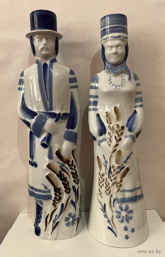 АУКЦИОН не с рубля без МПЦ. Фарфоровые статуэтки - штофы "Алесь и Алеся" одним лотом.  ДФЗ