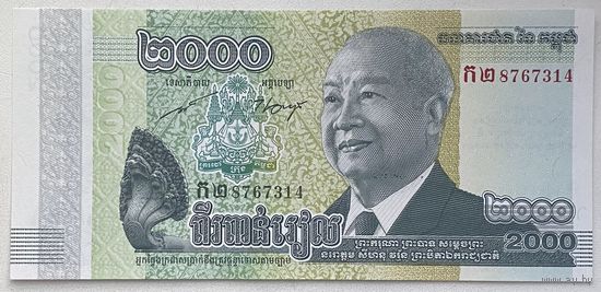 Камбоджа 2000 риелей 2013 г.