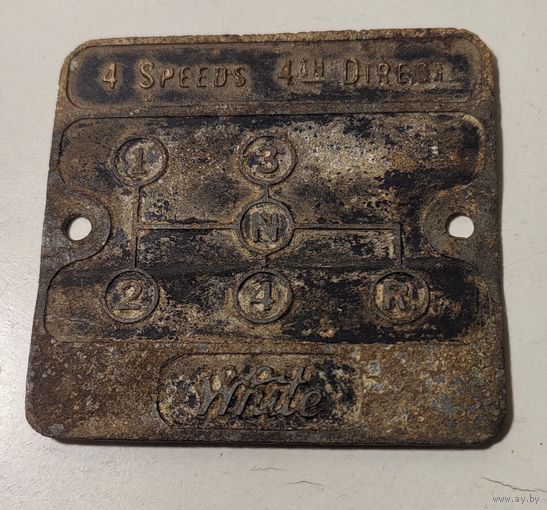 Старинная накладка на коробку передач автомобиля White