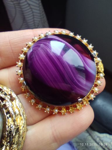 Брошь Sphinx маркирована