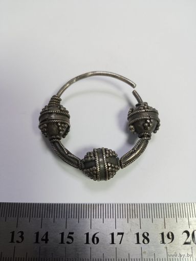 Кольцо височное, XII-XIII вв. Серебро, литье, скань