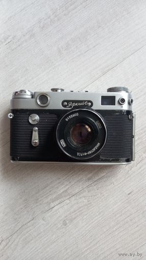 Фотоаппарат зоркий 6