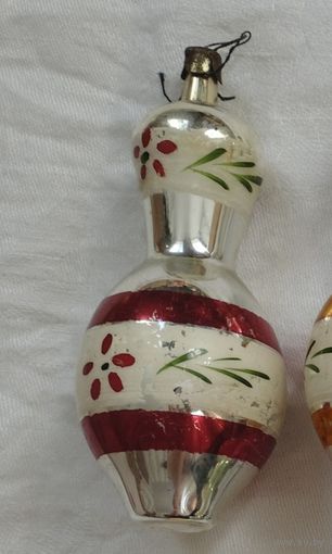 Ёлочная игрушка ваза