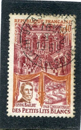 Франция. 50 лет детской больнице