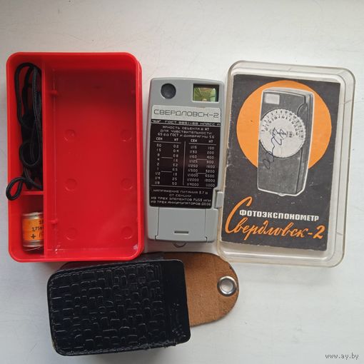 Фотоэкспонометр  "Свердловск-2" и кольца
