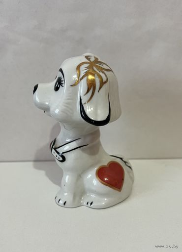Собачка. Статуэтка "Собака" фарфоровая  с позолотой.  ДФЗ