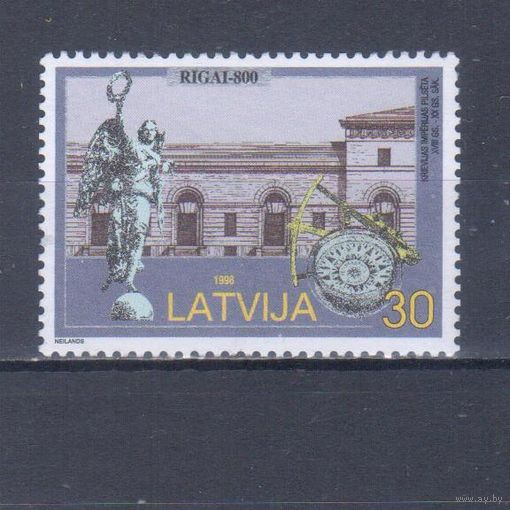 [562] Латвия 1998. Культура.Архитектура.30с. Гашеная марка.