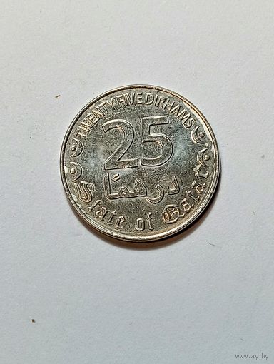 Катар 25 дирхам 2016 года .