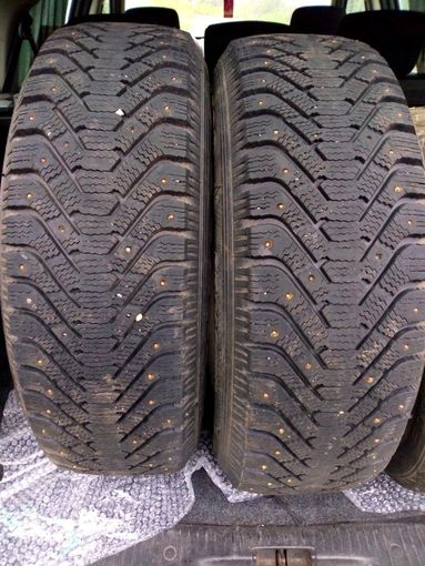 Шины пара Goodyear Ultra Grip 500 225/70 R16 70R 2 шт. M+S