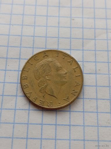 200 лир 1979 года