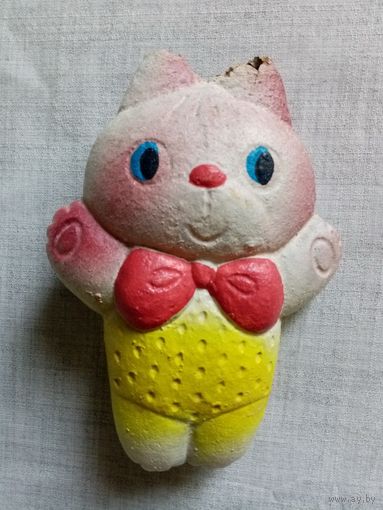 Котик резиновый 60-е гг СССР с пищиком КЗРИ клеймо тюлень Киевский Завод Резиновых Изделий