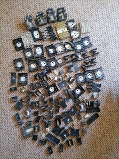 Радиаторы для радиодеталей