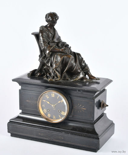 Старинные каминные часы