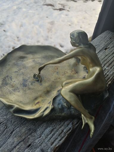 Пепельница бронзовая 1901 г. Франция