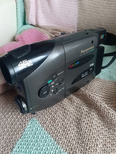 Видеокамера Panasonic NV-R500EN. Made in Japan.