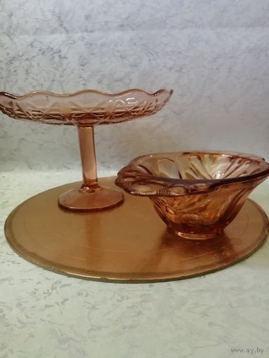 ВАЗА и ИКОРНИЦА ,, НЕМАН'' цвет,, карамель'' 1970е СССР