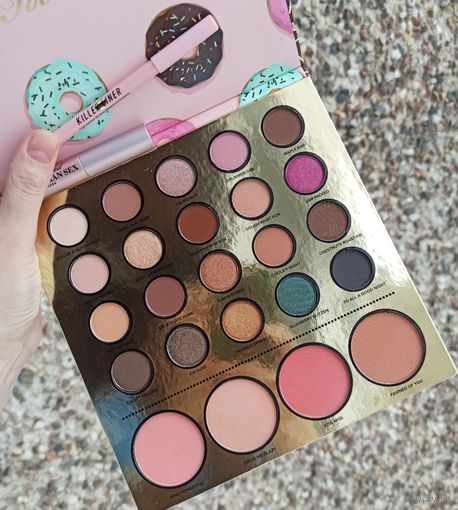 Лимитированный набор Too Faced You Drive Me Glazy Set (палетка, минитушь и карандаш для глаз)-