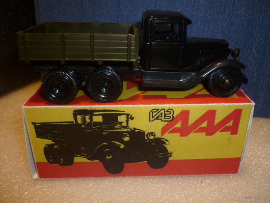 Модель авто ГАЗ ААА. СССР. Металл. 1:43