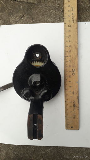 Ручка с приводом от старой швейной машинки