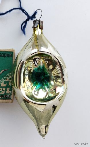 Ёлочная игрушка. И-5.