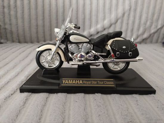 Модель мотоцикла Yamaha Royal Star tour classic 1:18 игрушка Ямаха