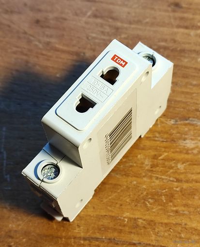 Розетка модульная на DIN-рейку РД-47 10/16А,ТДМ