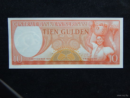 Суринам 10 гульденов 1963г.UNC