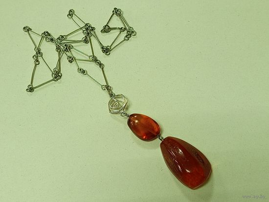 Кулон, янтарь,ссср