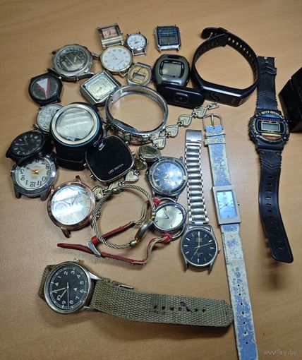 20+ разных часов. Не проверялись