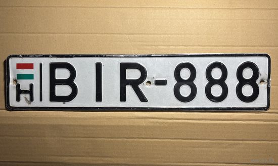 Номерной знак. Венгрия.