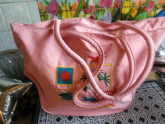 Сумка пляжная. 45 см. на 35 см. Состояние на скане.