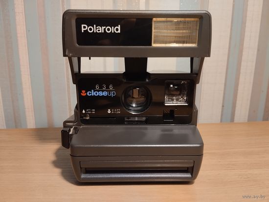 Фотоаппарат "Polaroid".